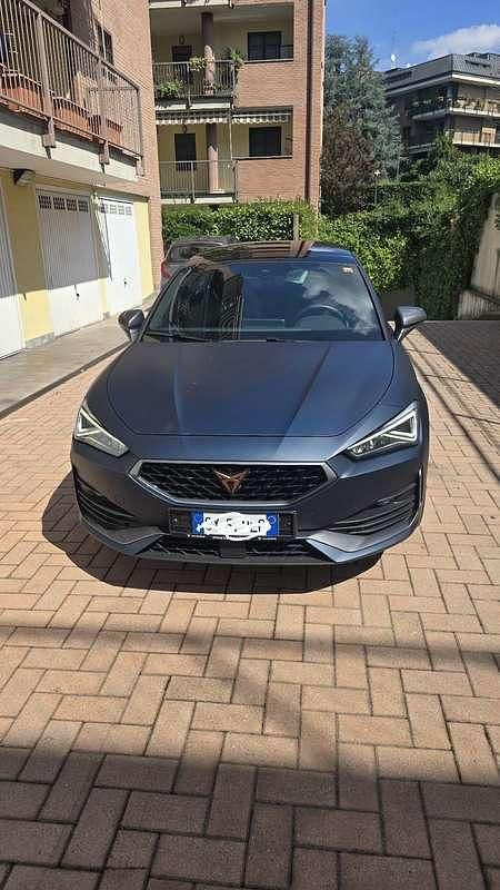 Usata 2021 Cupra Leon VZ2 Tre volumi | 25.900 € (Buon prezzo) - Immagine 1/4