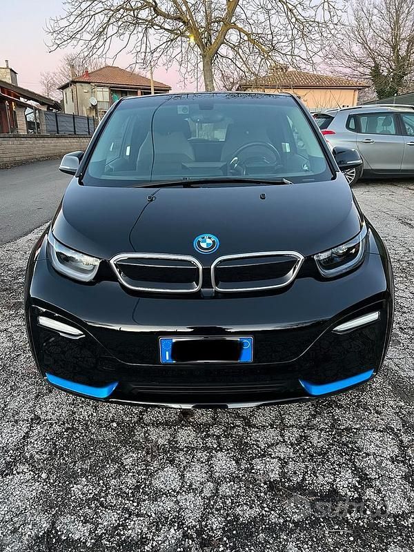 Usata BMW i3 Comfort Edition 135 kW (184 CV) 2020 Nero Utilitaria