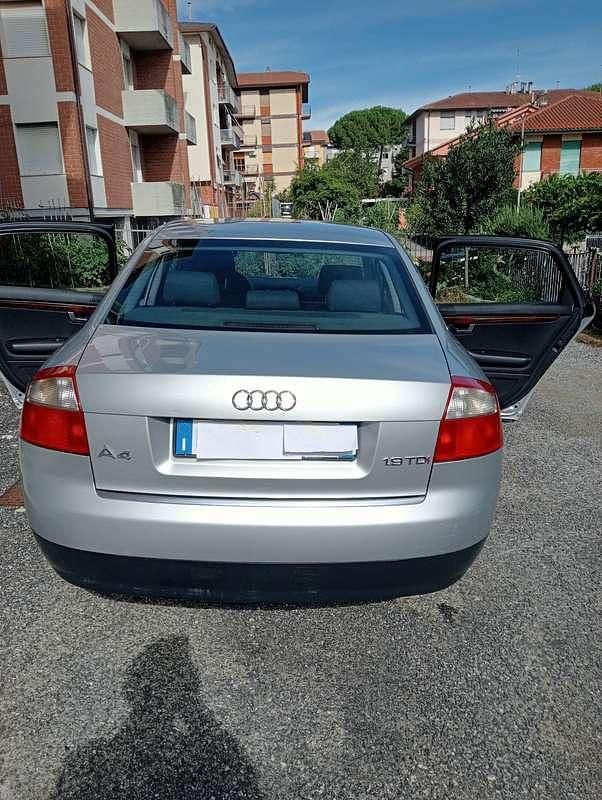 Usata Audi A4 Ambiente 131 CV (96 kW) 2005 Berlina