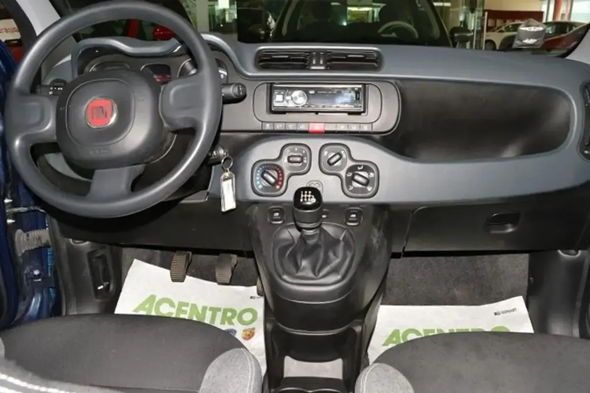 Usata Fiat Panda 70 CV (51 kW) 2022 Blu Utilitaria