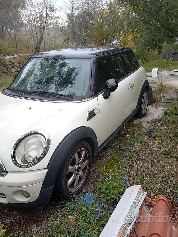 Usata Mini Cooper D 63 CV (46 kW) 2008 Utilitaria
