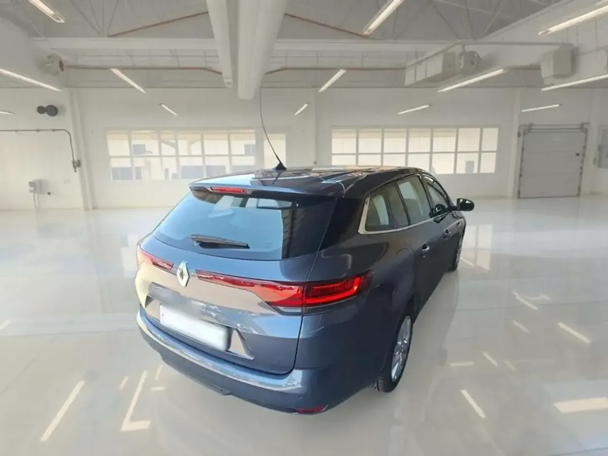 Usata Renault Mégane GrandTour Equilibre 116 CV (85 kW) 2023 Nero Station wagon