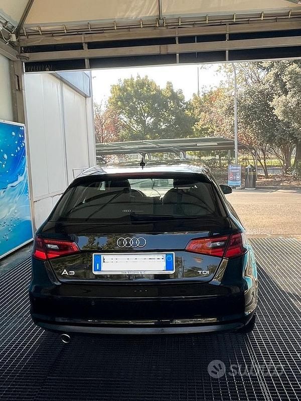 Usata Audi A3 Business 110 CV (80 kW) 2016 Nero Berlina