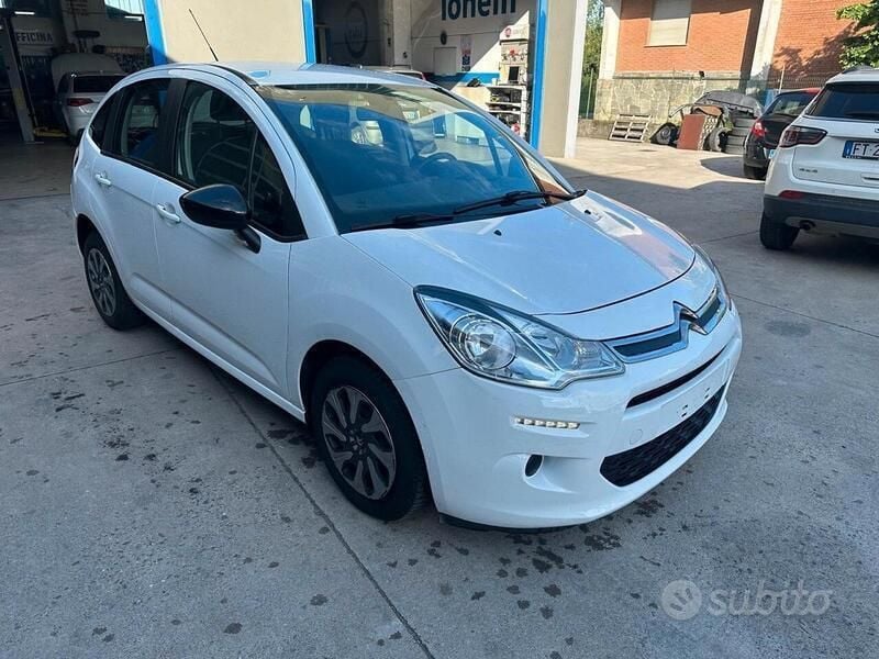 Usata Citroën C3 Live 99 CV (72 kW) 2016 Bianco Utilitaria