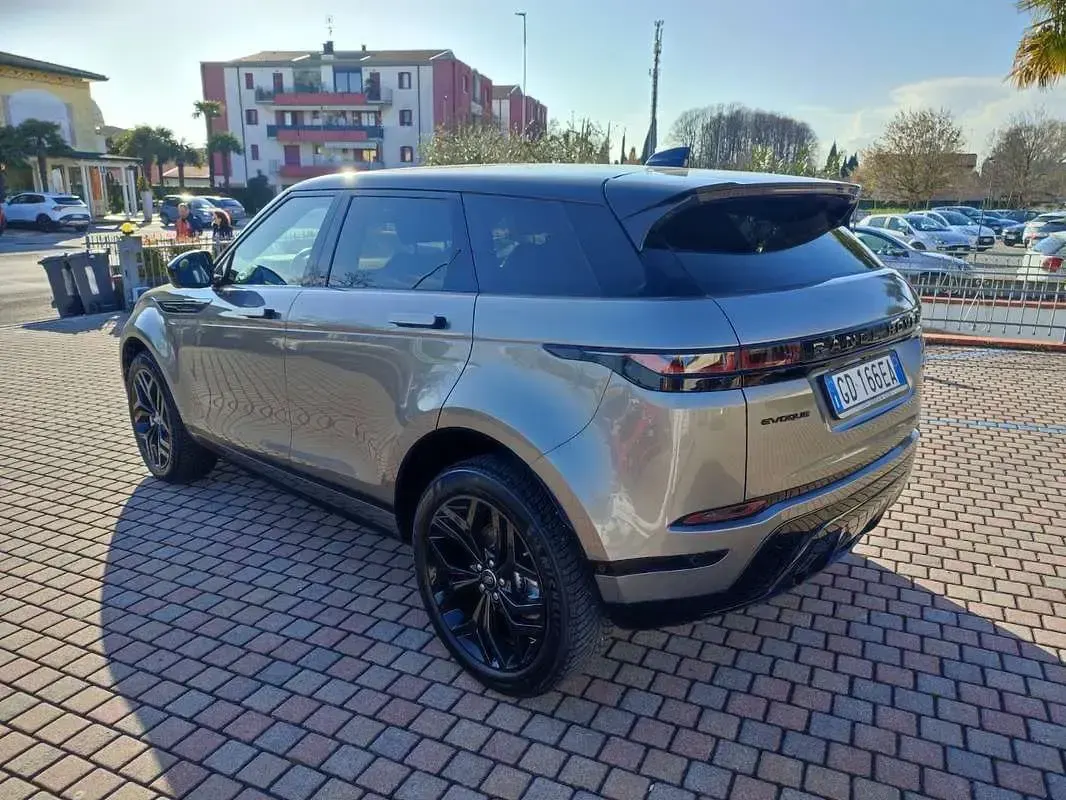 Usata Land Rover Range Rover evoque SE Dynamic 163 CV (119 kW) 2021 Grigio SUV