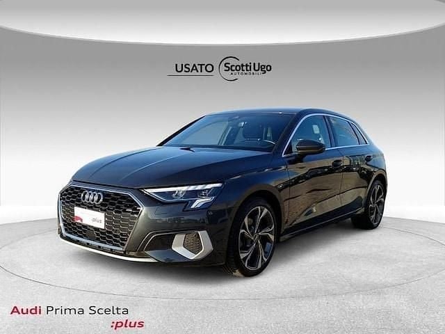 Usata Audi A3 Advanced Plus 116 CV (85 kW) 2024 Grigio manhattan metallizzato Berlina