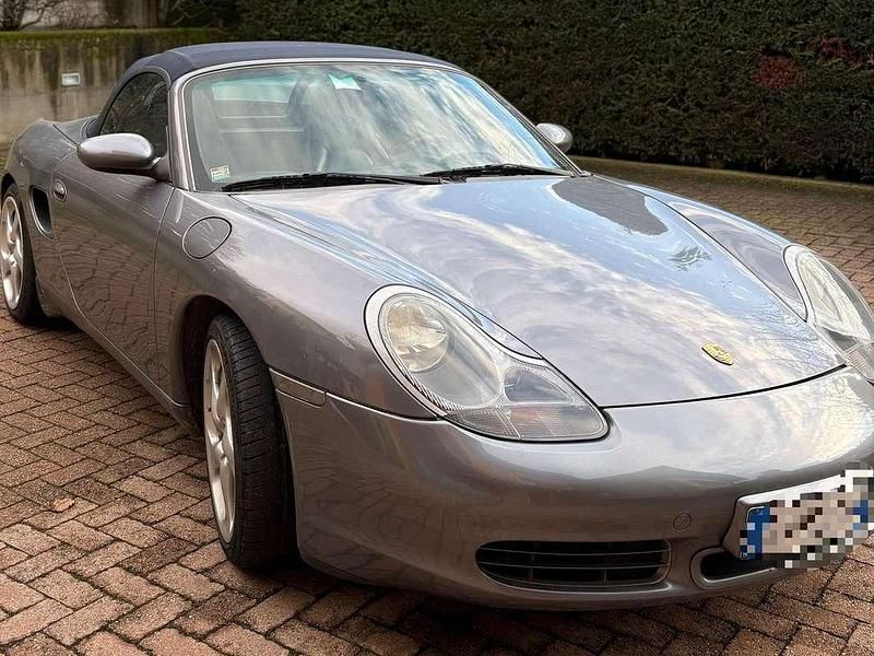 Usata Porsche Boxster 252 CV (185 kW) 2001 Grigio Cabrio