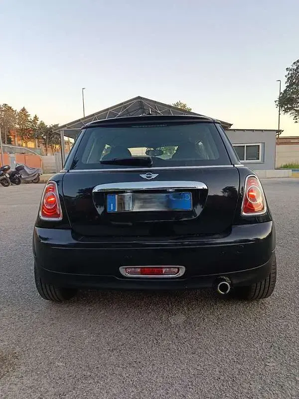 Usata Mini Cooper D 111 CV (81 kW) 2011 Utilitaria