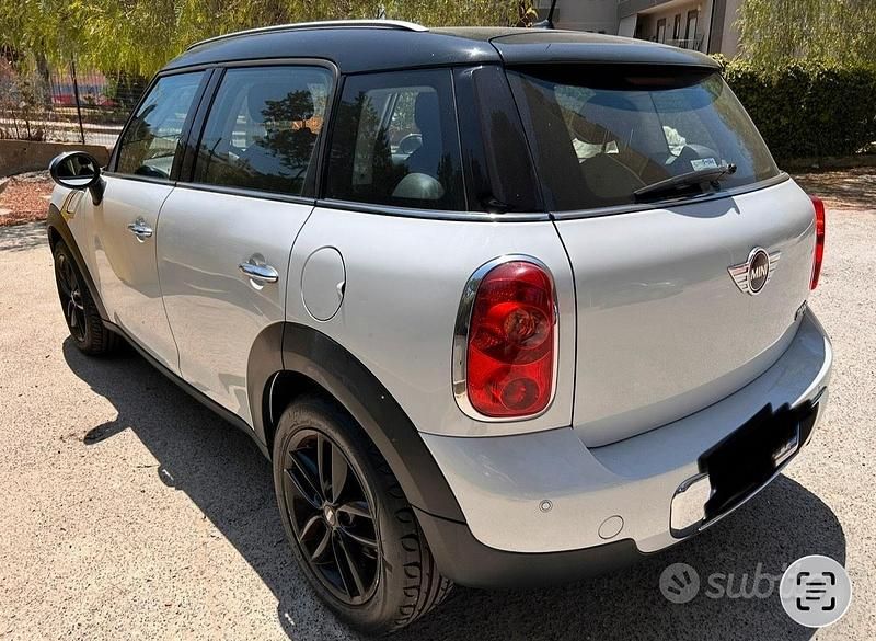 Usata Mini Cooper 111 CV (81 kW) 2012 Bianco Utilitaria