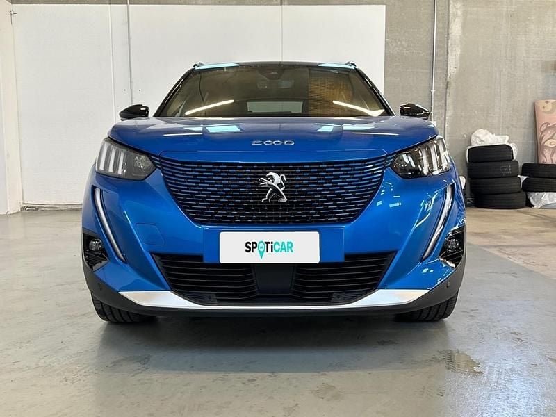 Usata Peugeot e-2008 GT 100 kW (136 CV) 2022 Blu/azzurro SUV