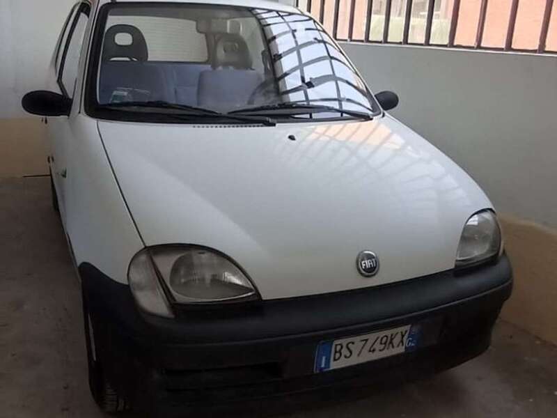 Usato 2001 Fiat Seicento 1.1 Benzin 54 CV (999 €)