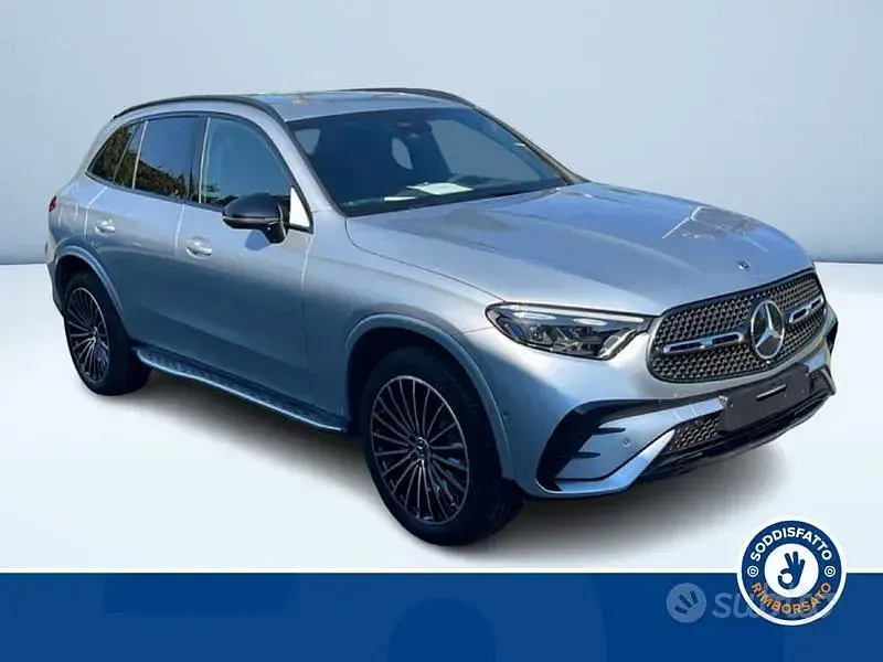 Nuova Mercedes GLC300de AMG 2026 Grigio SUV
