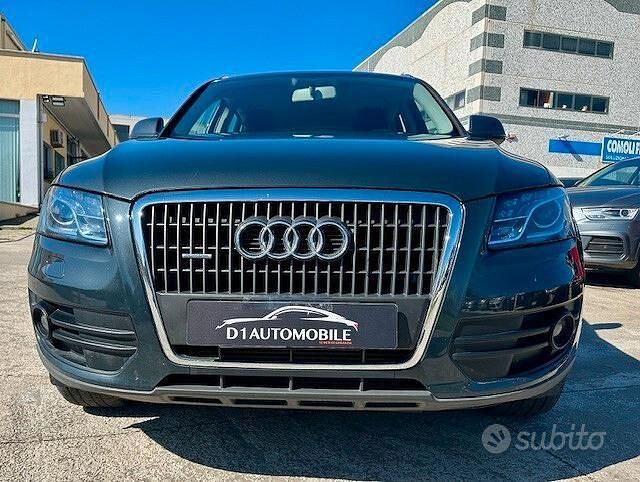 Usata Audi Q5 Advanced 170 CV (125 kW) 2011 Grigio SUV