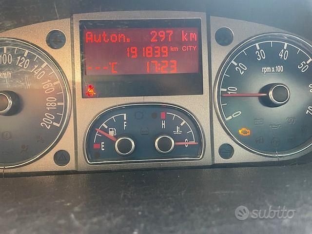 Usata Lancia Musa 90 CV (66 kW) 2008 Nero Monovolume