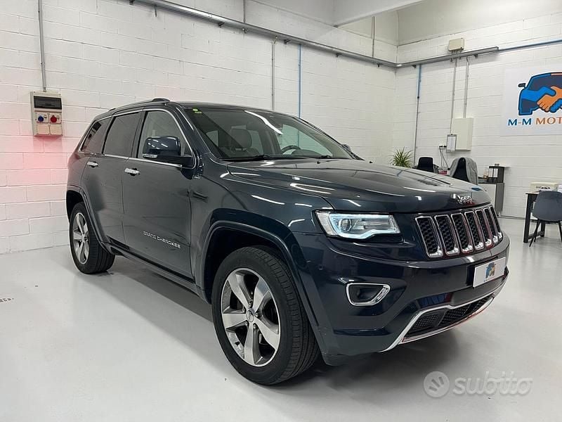 Usata Jeep Grand Cherokee Overland 250 CV (183 kW) 2014 Grigio SUV