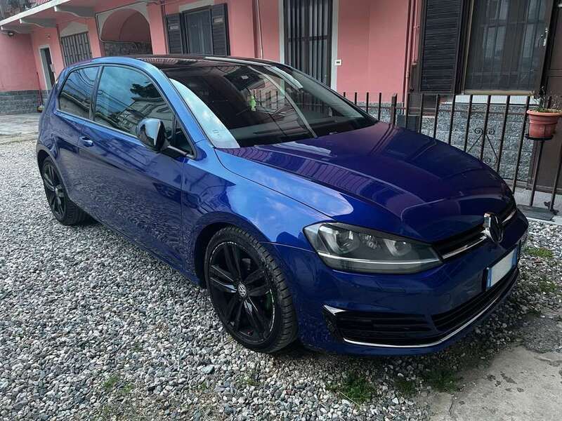 Usata VW Golf VII Highline 140 CV (102 kW) 2013 Blu Berlina