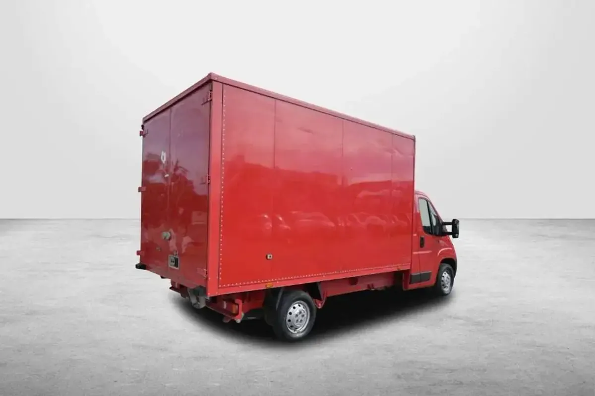 Usata Citroën Jumper 140 CV (102 kW) 2021 Rosso Monovolume