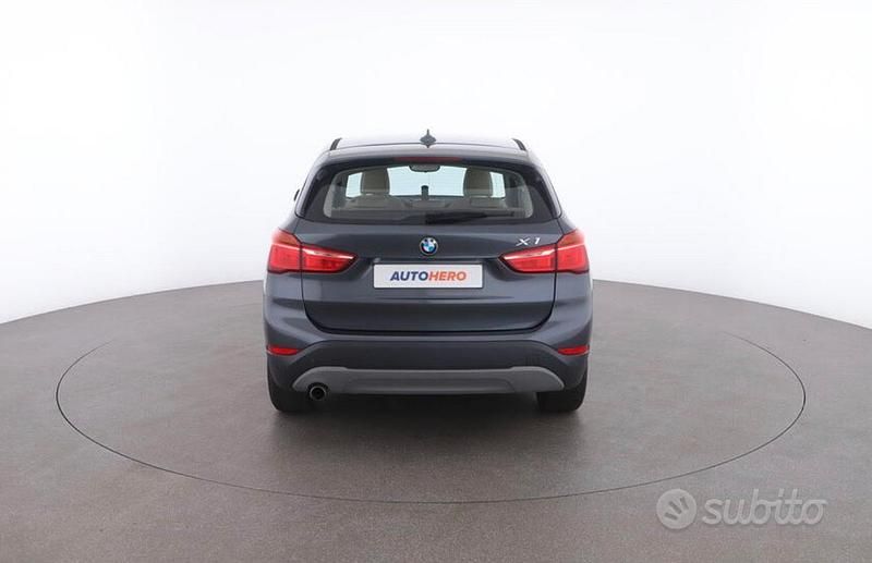 Usata BMW X1 150 CV (110 kW) 2017 Grigio SUV