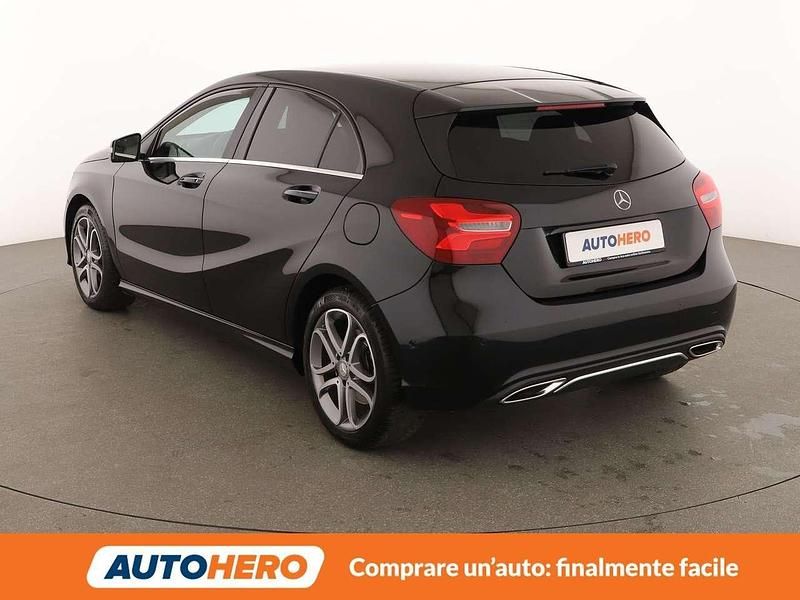 Usata Mercedes A200 136 CV (100 kW) 2016 Nero Berlina