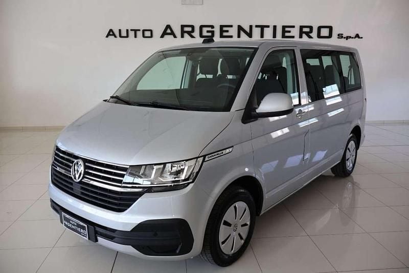 Argento Usata 2023 VW Caravelle Comfortline Monovolume | 39.800 € (Cara) - Immagine 1/4