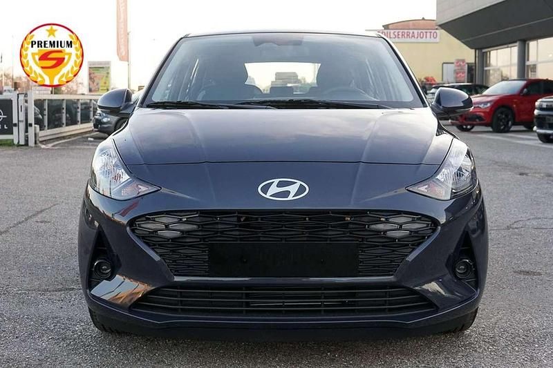 Nuova Hyundai i10 63 CV (46 kW) 2025 Aurora gray Utilitaria