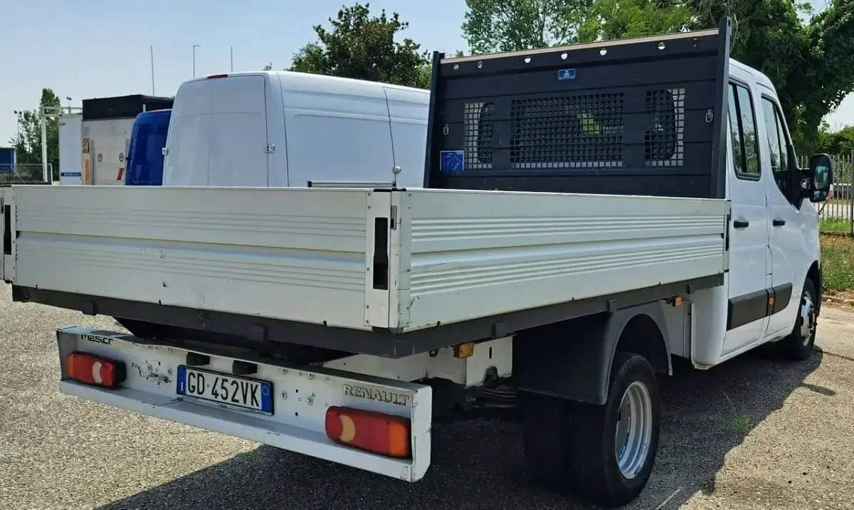 Usata Renault Master 145 CV (106 kW) 2021 Bianco Monovolume