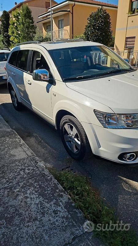 Usata Fiat Freemont 170 CV (125 kW) 2011 Bianco SUV