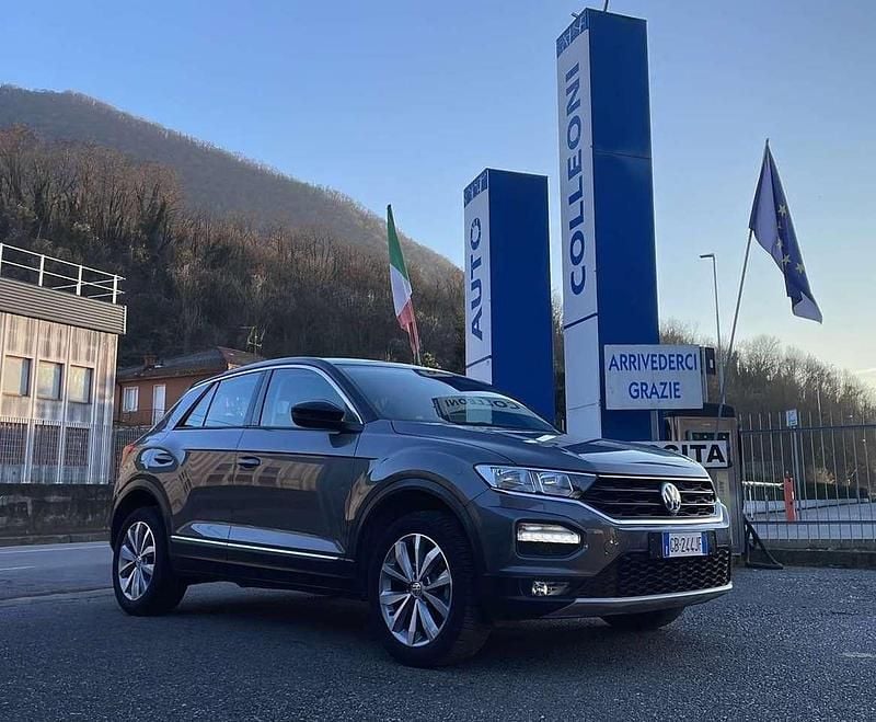 Usata VW T-Roc Style 150 CV (110 kW) 2020 Grigio SUV
