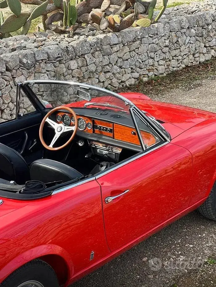Usata Fiat 124 1960 Rosso Cabrio