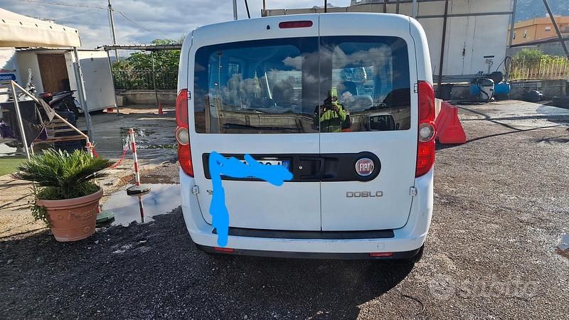 Usata Fiat Doblò 2012 Bianco Monovolume