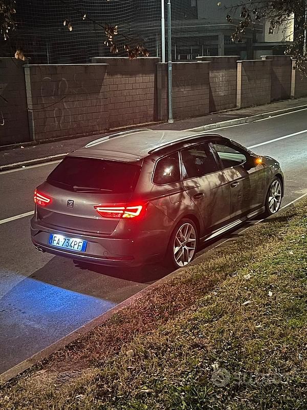 Usata Seat Leon FR 184 CV (135 kW) 2015 Grigio Station wagon