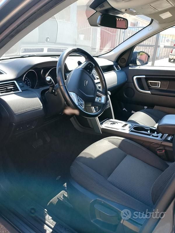 Usata Land Rover Discovery Sport 150 CV (110 kW) 2017 Grigio SUV