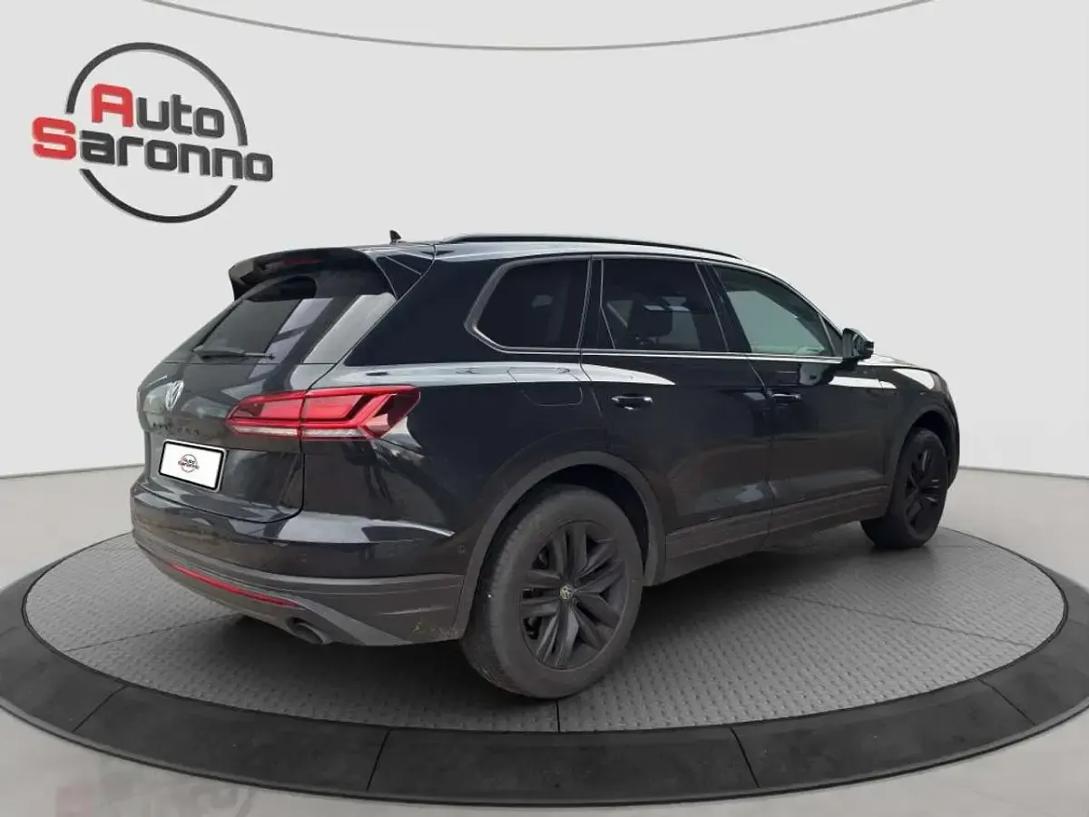 Usata VW Touareg Style 231 CV (169 kW) 2019 Nero SUV