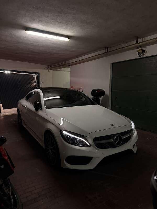Usata Mercedes C220 Premium Plus 170 CV (125 kW) 2016 Coupé