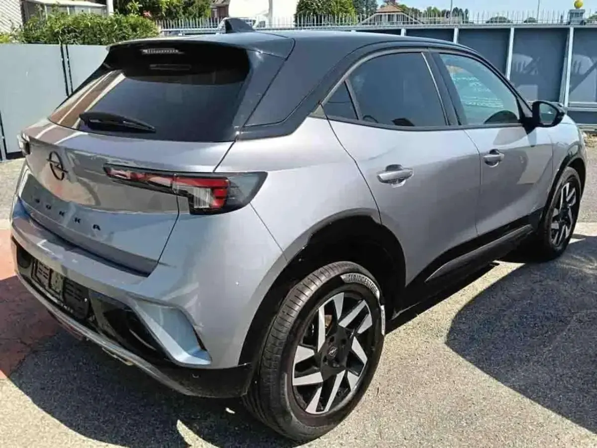 Usata Opel Mokka 136 CV (100 kW) 2025 Grigio SUV
