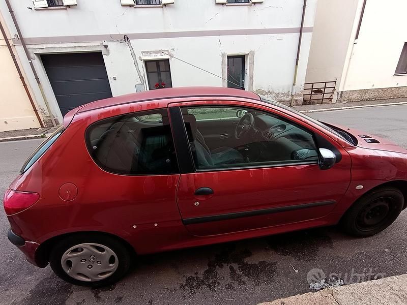Usata Peugeot 206 60 CV (44 kW) 2001