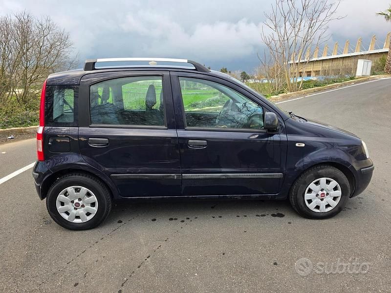 Usata Fiat Panda Dynamic 2011 Blu Utilitaria