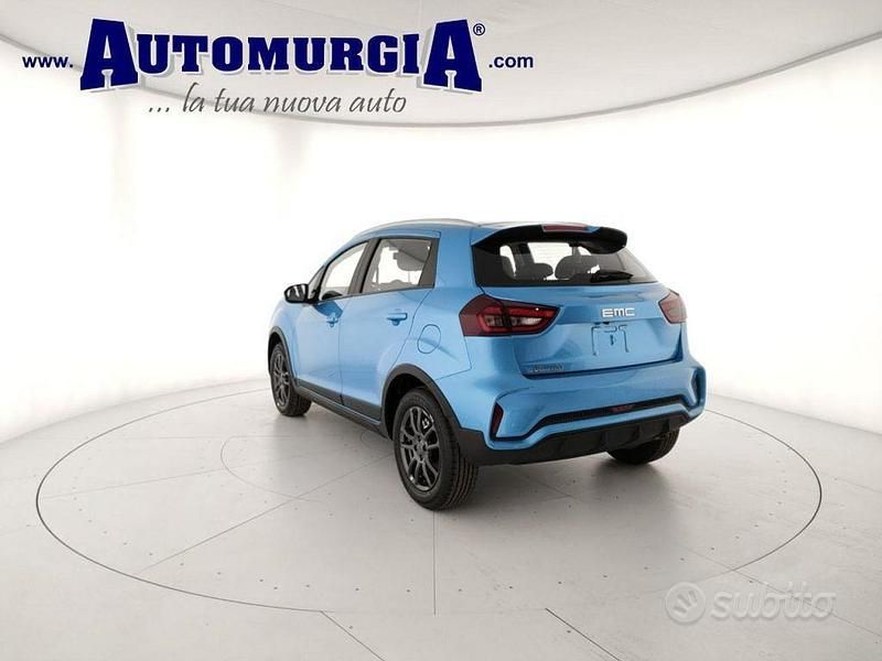 Nuova EMC QUATTRO 103 CV (75 kW) 2025 Azzurro SUV