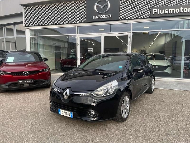 Usata Renault Clio GrandTour 90 CV (66 kW) 2016 Nero Station wagon