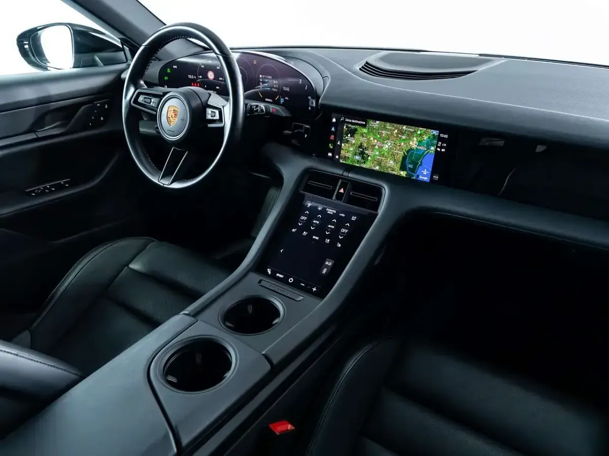 Occasion Porsche Taycan Cross Turismo 139 kW (190 ch) 2022 Noir Break