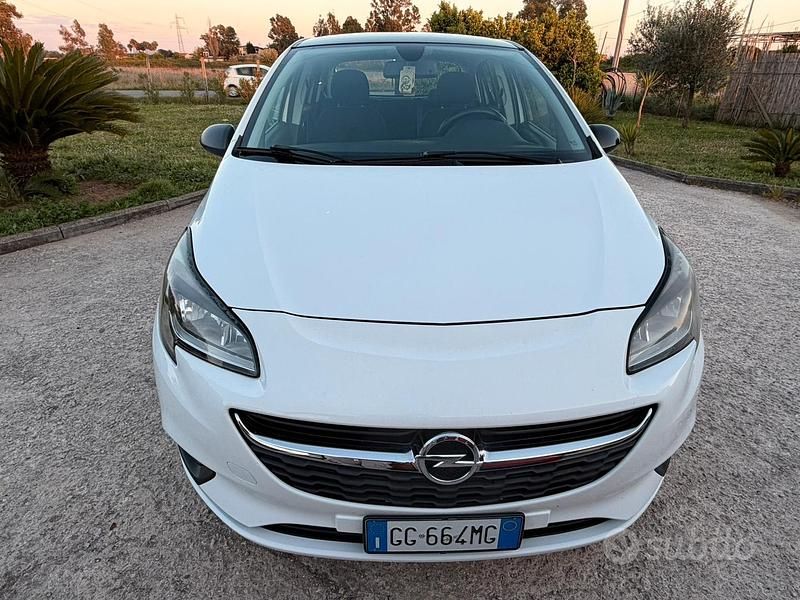 Usata Opel Corsa 75 CV (55 kW) 2016 Bianco Utilitaria
