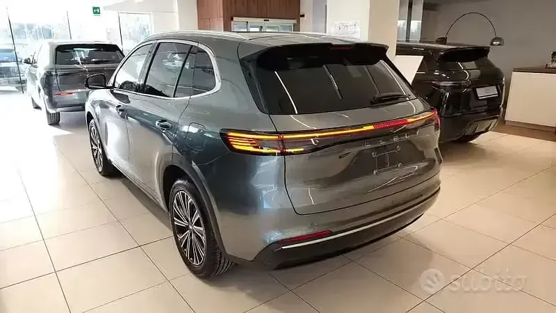 Nuova Geely Starray 262 CV (192 kW) 2026 Other SUV