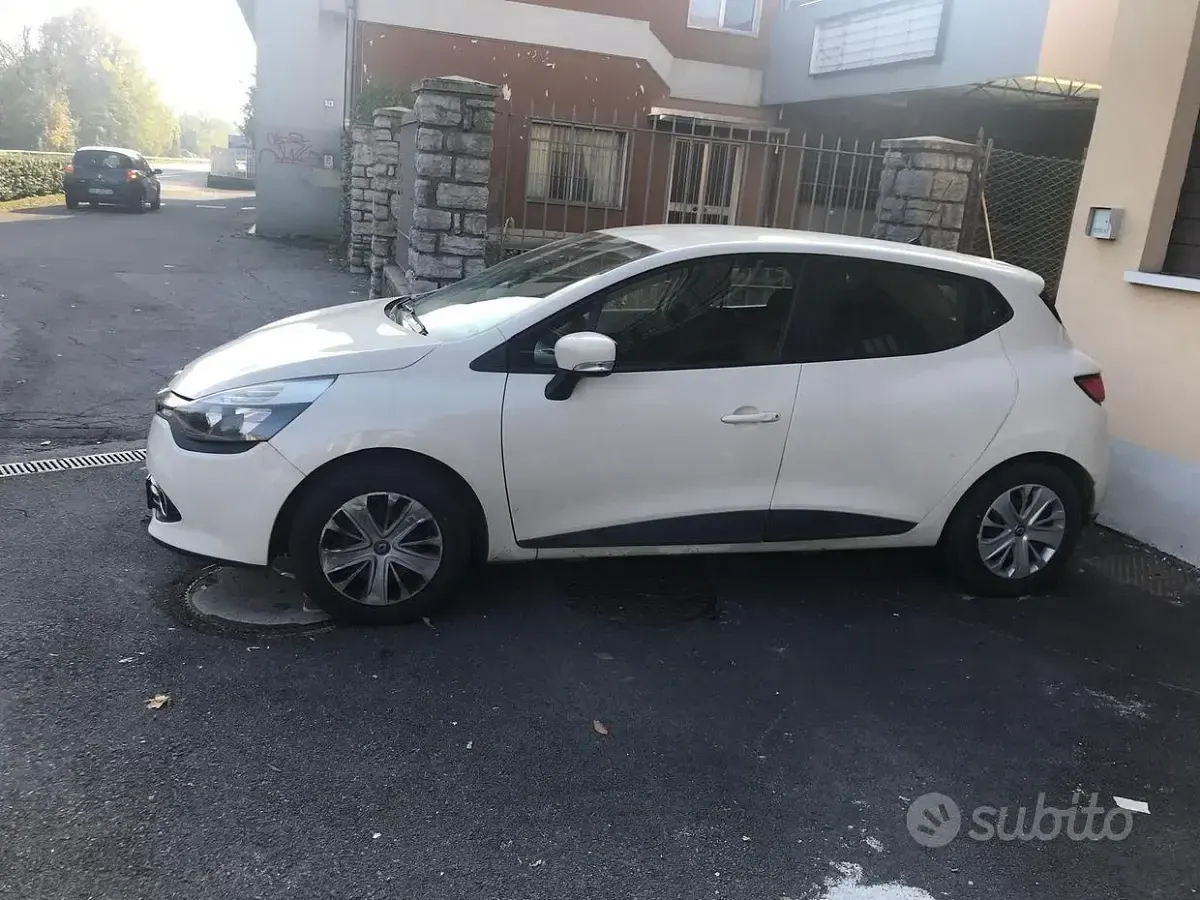 Usata Renault Clio 75 CV (55 kW) 2016 Utilitaria