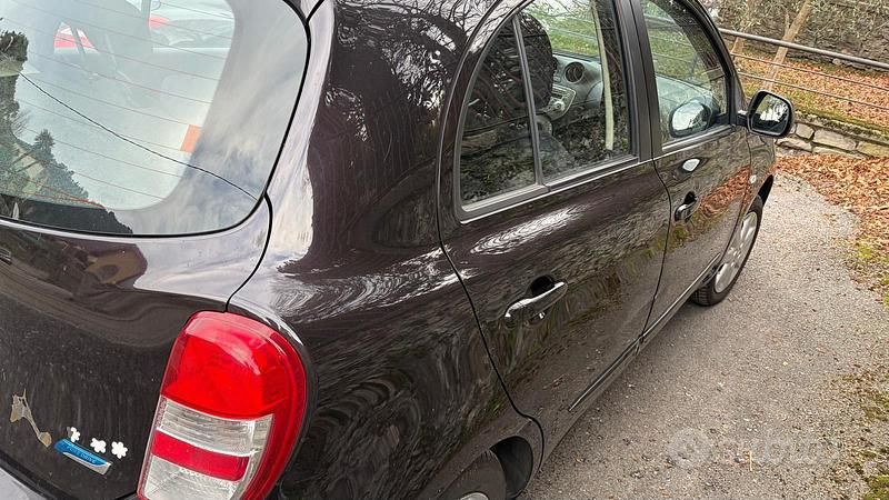 Second-hand Nissan Micra 80 CP (58 kW) 2012 Negru Hatchback