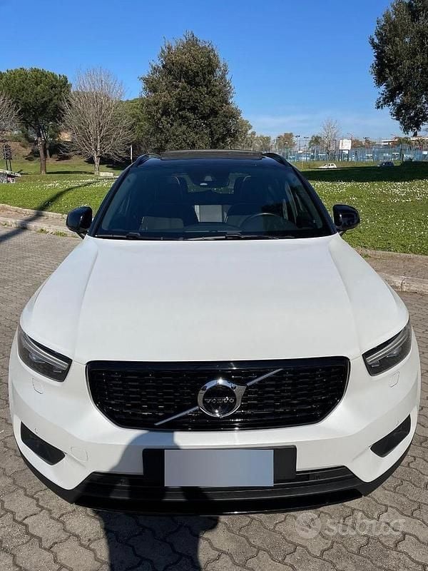 Usata Volvo XC40 R-Design 190 CV (139 kW) 2018 Bianco SUV
