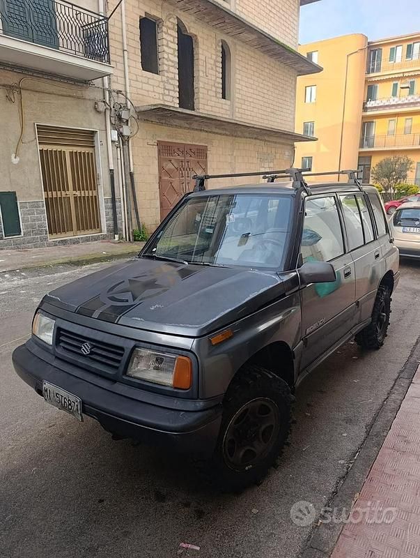 Usata Suzuki Vitara 1991 Grigio SUV