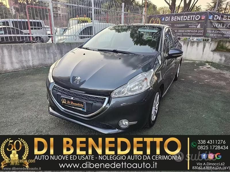 Usata Peugeot 208 Allure 95 CV (69 kW) 2012 Utilitaria