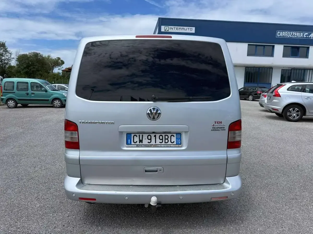 Usata VW T5 174 CV (127 kW) 2005 Argento Furgone
