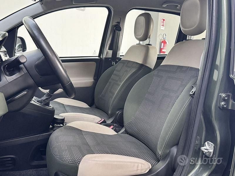 Usata Fiat Panda 4x4 S 95 CV (69 kW) 2015 Verde Utilitaria