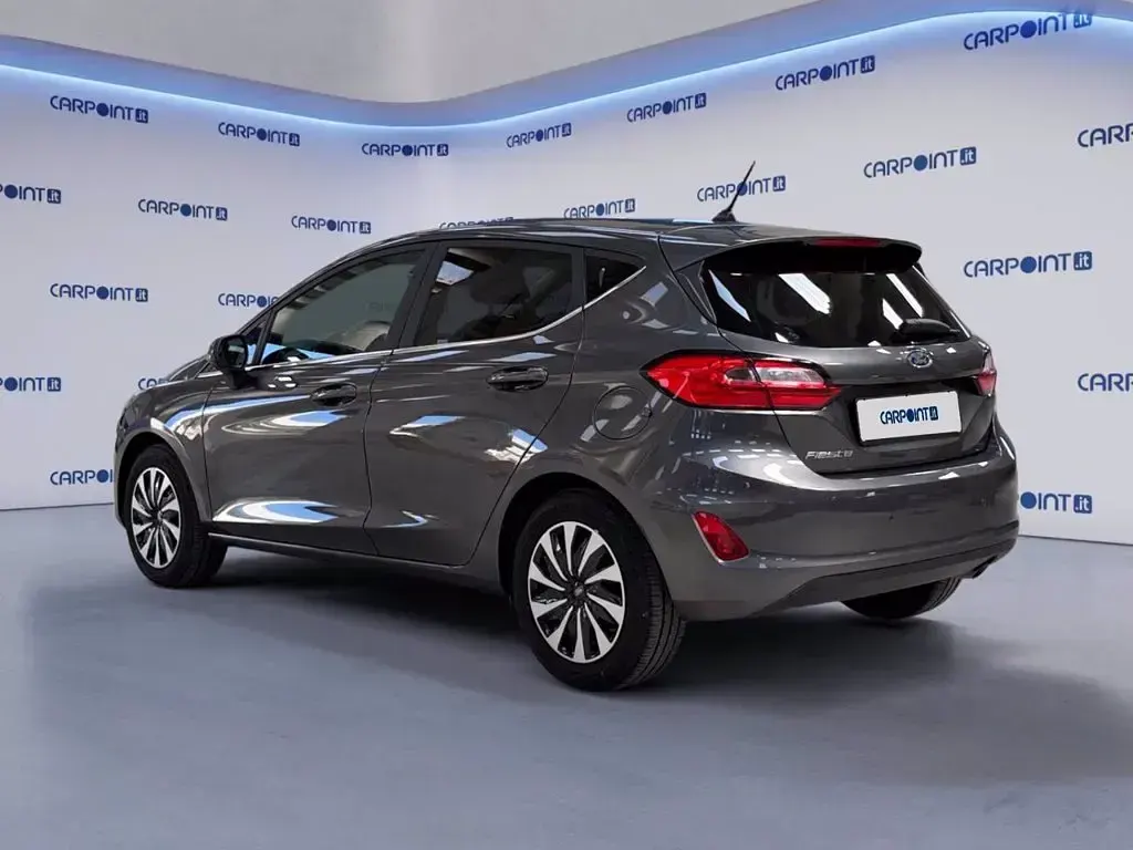 Usata Ford Fiesta Titanium 75 CV (55 kW) 2023 Grigio Utilitaria